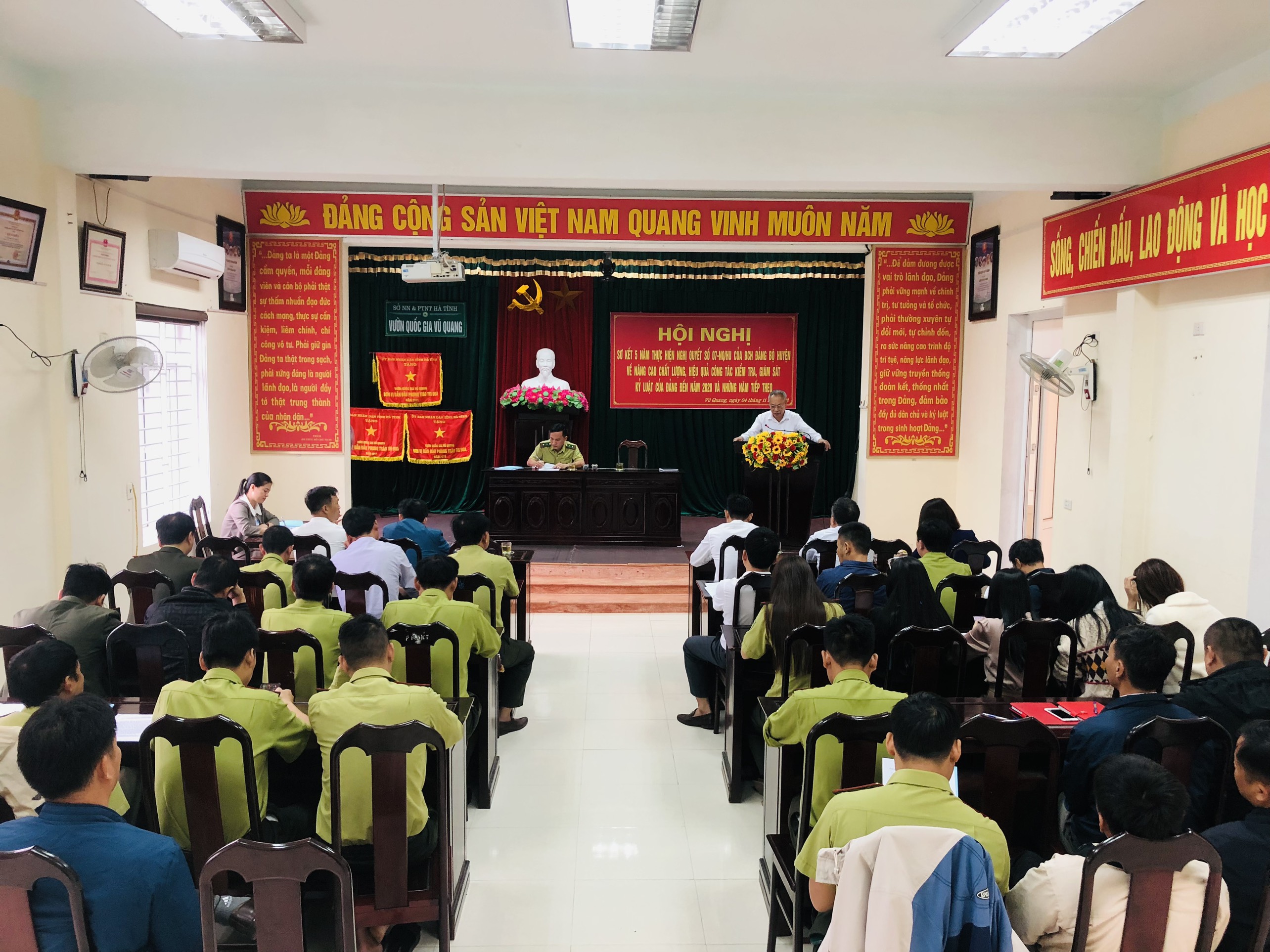 Đảng ủy Vườn Quốc Gia Vũ Quang: Sơ kết 5 năm thực hiện Nghị quyết số 07-NQ/HU